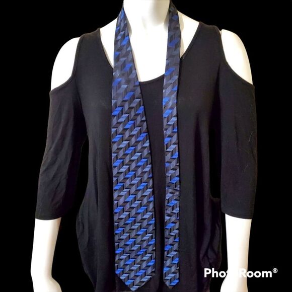 Bergamo New York Blue & Black Silk Tie - Picture 1 of 4
